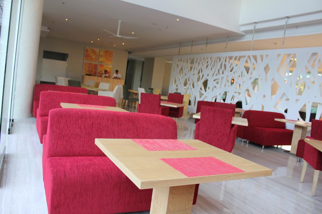 Harvestland Hotel Bali Kuta  Exterior photo