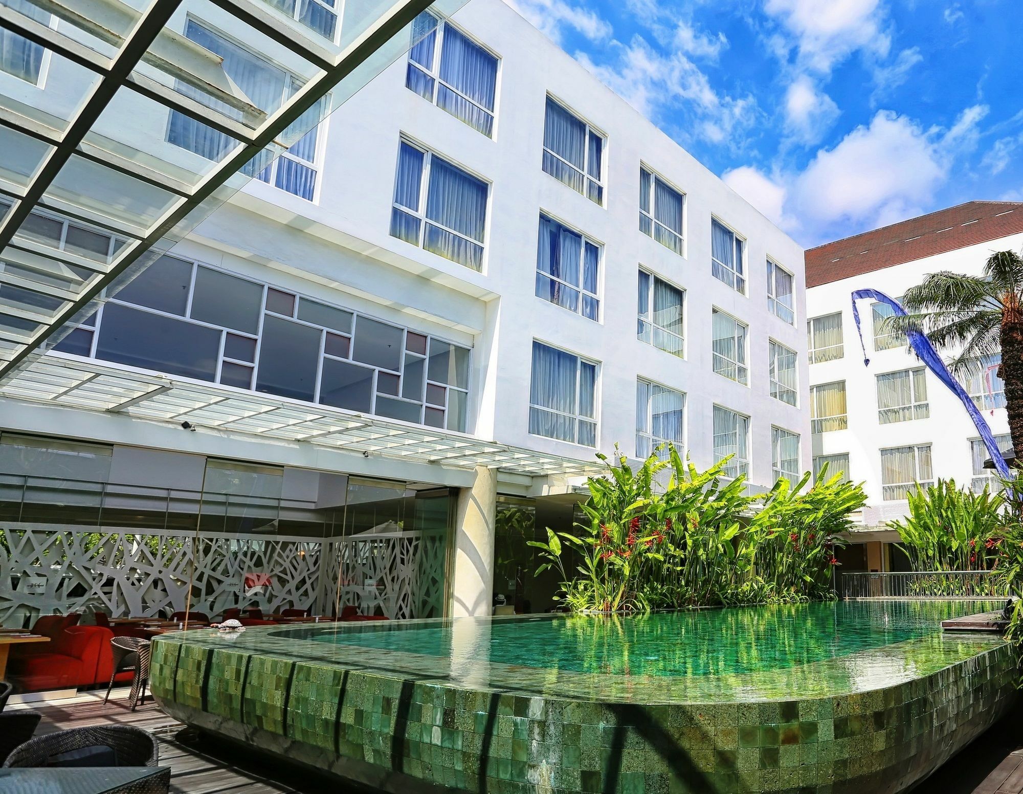 Harvestland Hotel Bali Kuta  Exterior photo